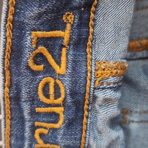 RUE21 MID RISE JEGGINGS STRETCHY BLUE JEANS 4R - Picture 4 of 5